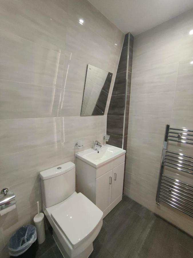 Apartment Latchmere London