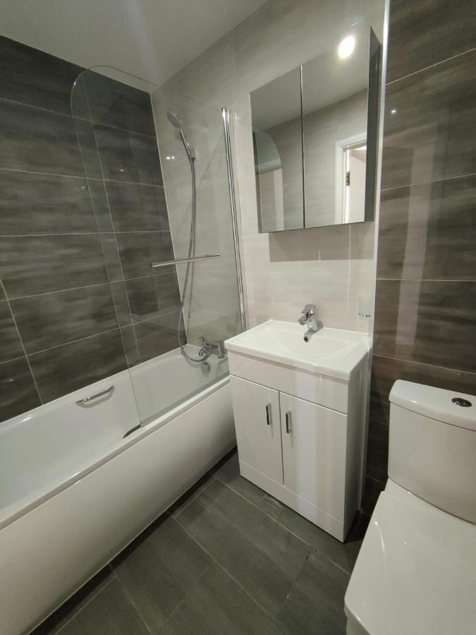 Apartment Latchmere London